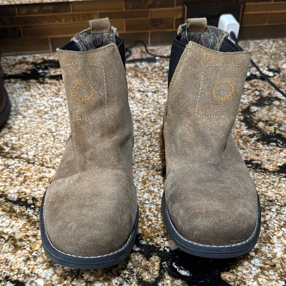 Timberland Suede Ankle Boots with Embroidered‎ Detail